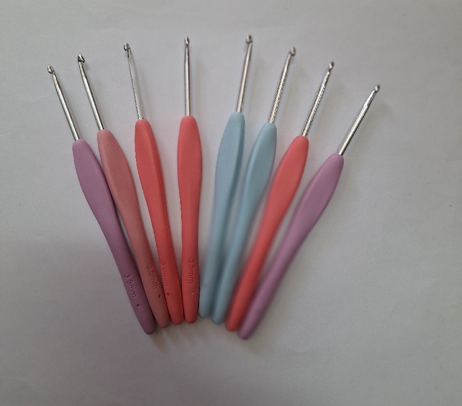 TUNÇ ELASTİK SAPLI YÜN TIĞ 3.50 NUMARA