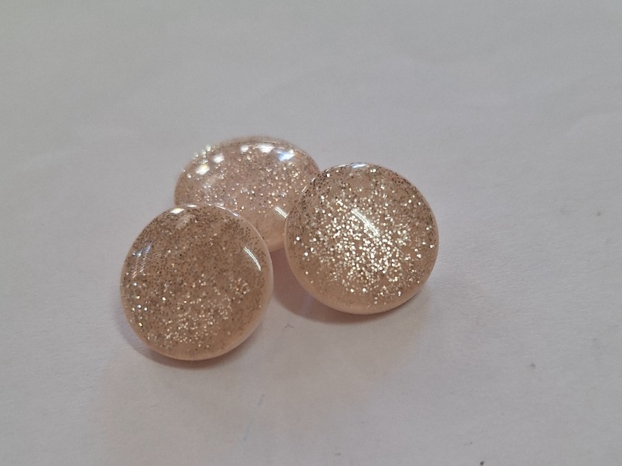 DÜĞME ÇEŞİTLERİ NO:25 (ADET FİYATI)